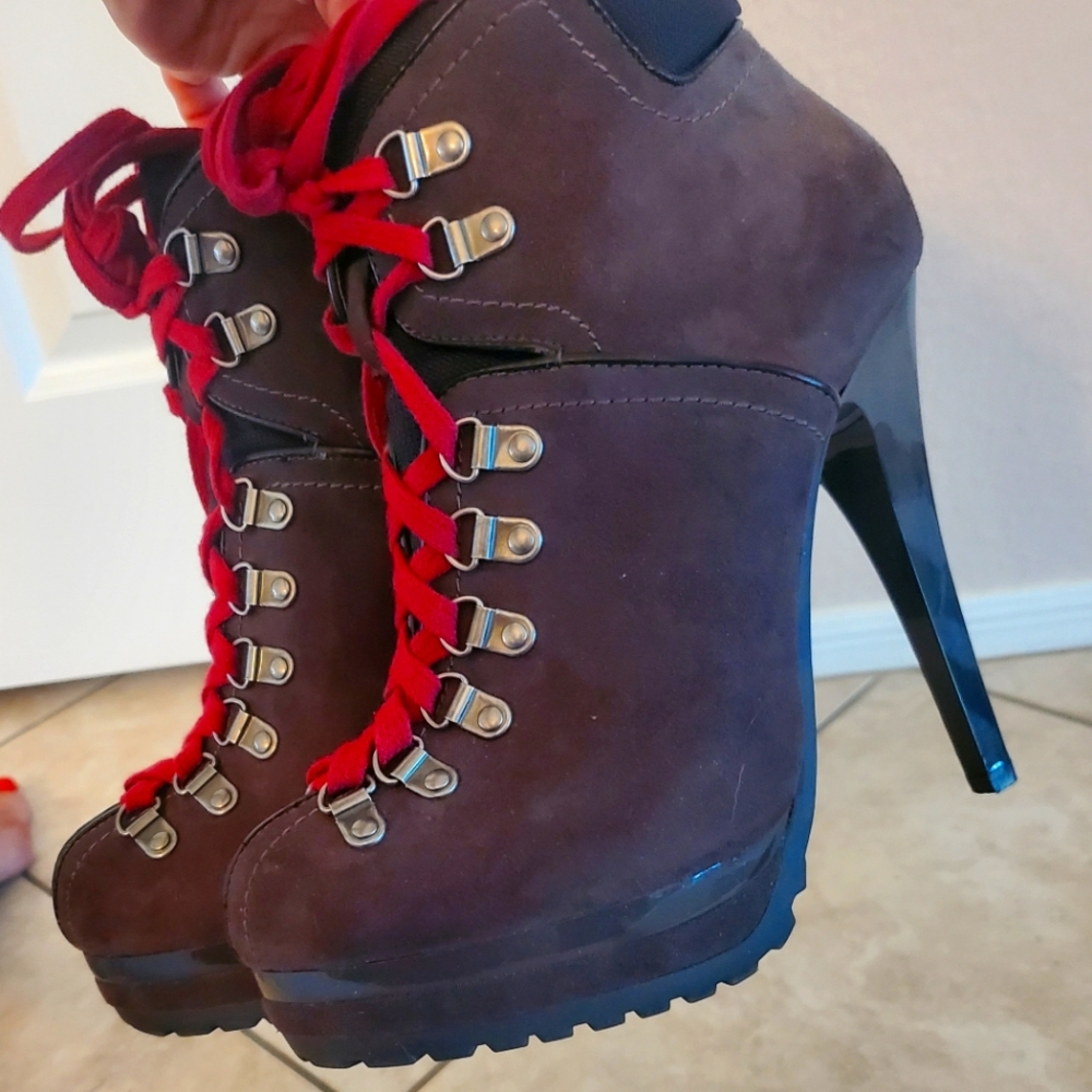 Xhilaration Olive Brown Hiking Bootie "Keava"